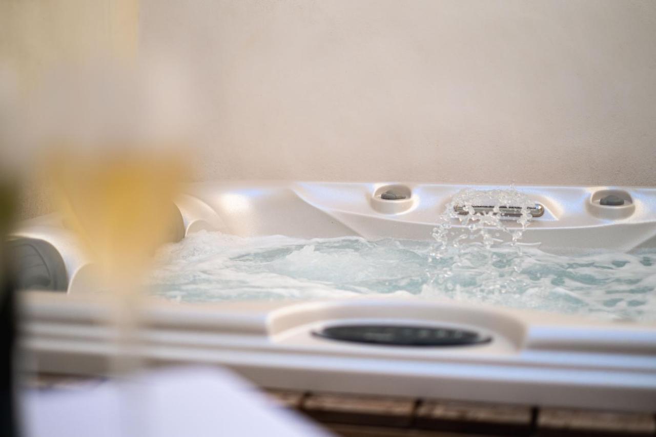L'Acqua Dolce - La Rochelle - Ile De Re - Jacuzzi La Rochelle (Charente-Maritime) Exterior foto
